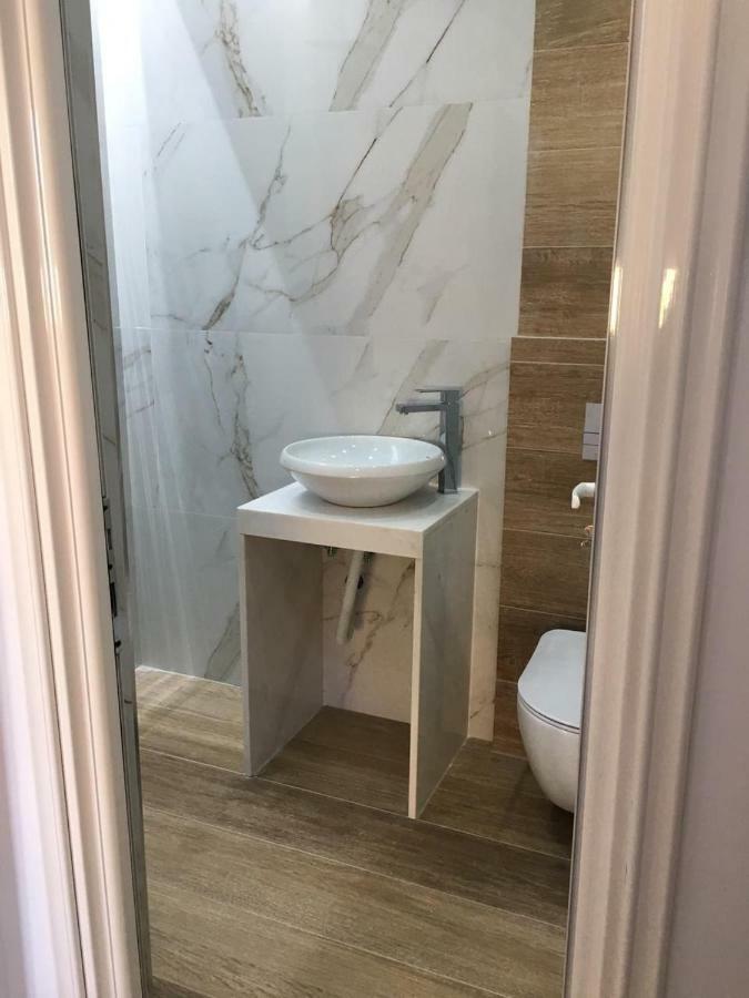 Apartment Rruga E Durresit *